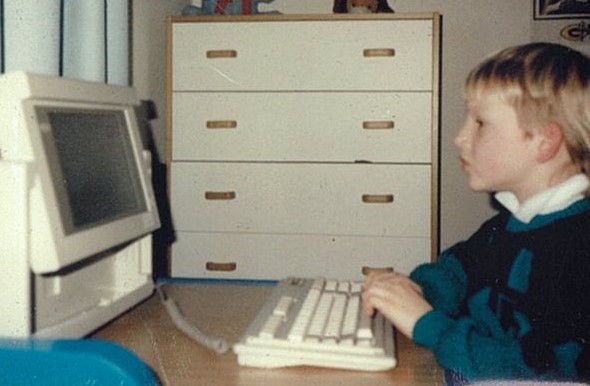 Perrsell Computer Beyond Business: About Us - PC Techware